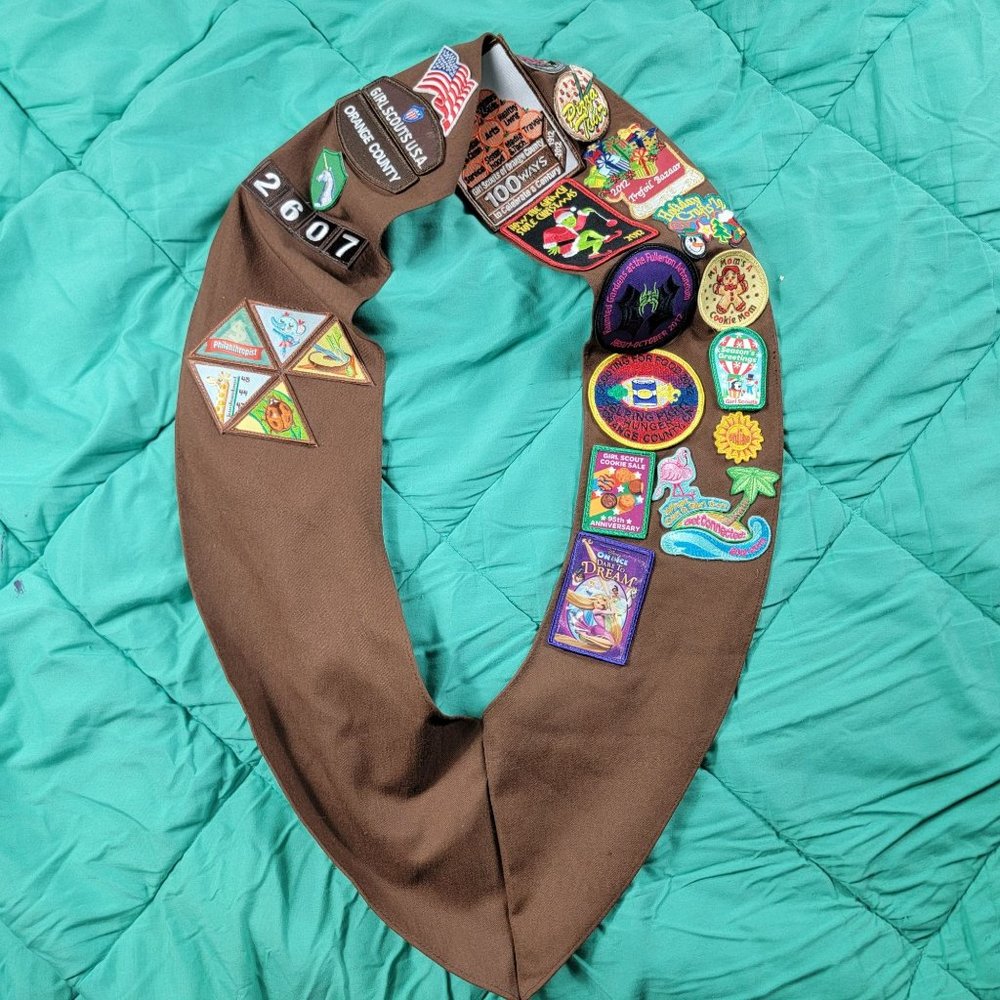 Girl Scouts USA Orange County Troop 2607 Made In The USA Brown X-Long Patches